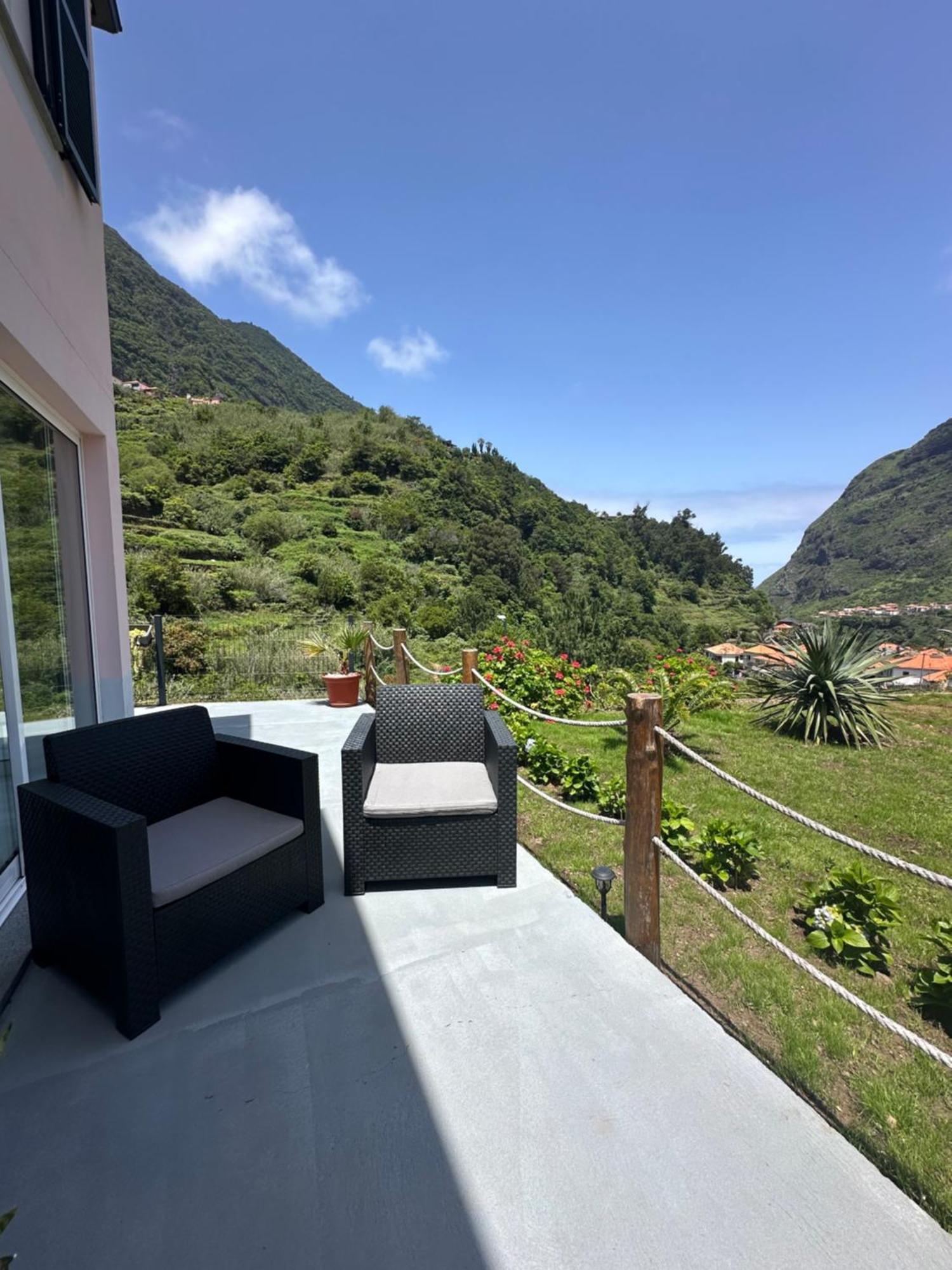 The Green Valley House São Vicente エクステリア 写真